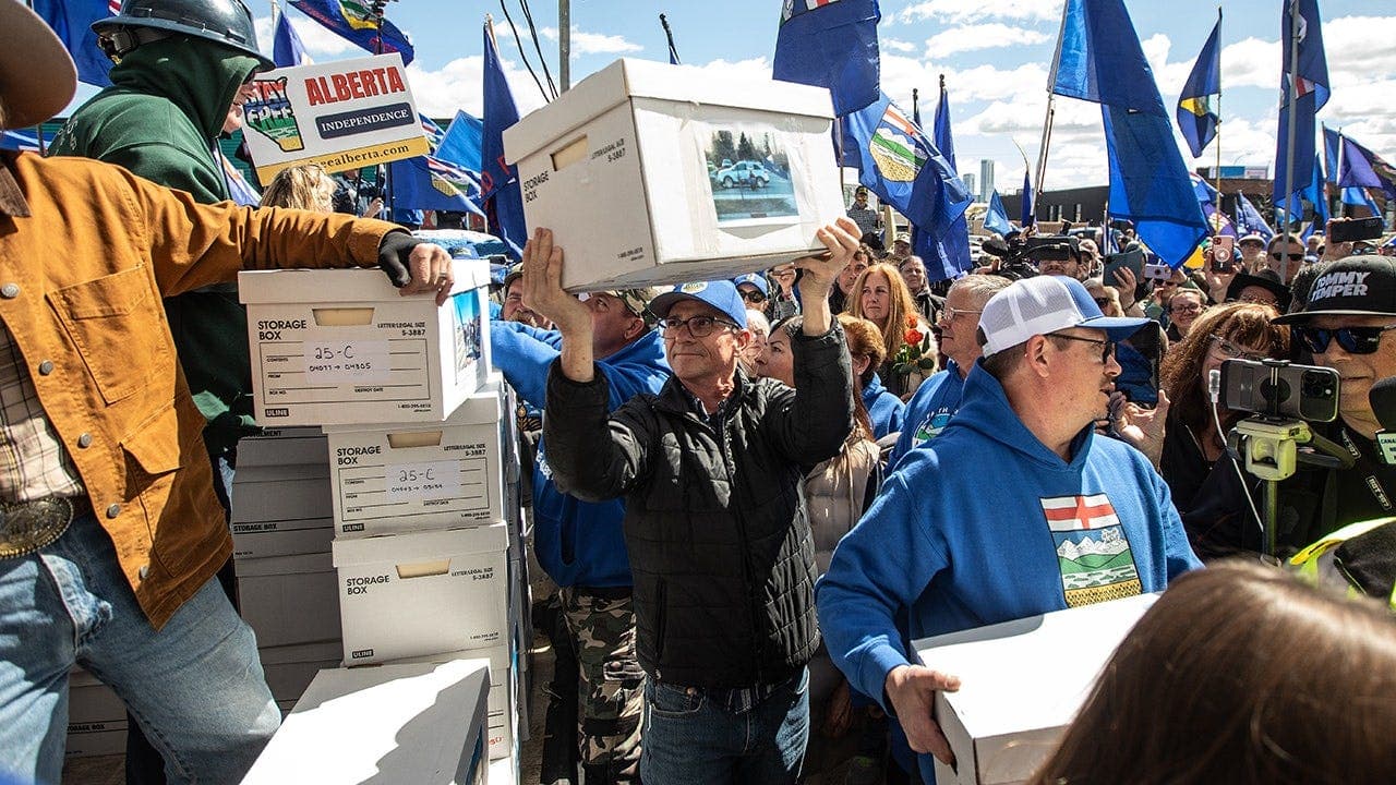 Alberta Separatist Group Claims Enough Signatures for Referendum on Leaving Canada