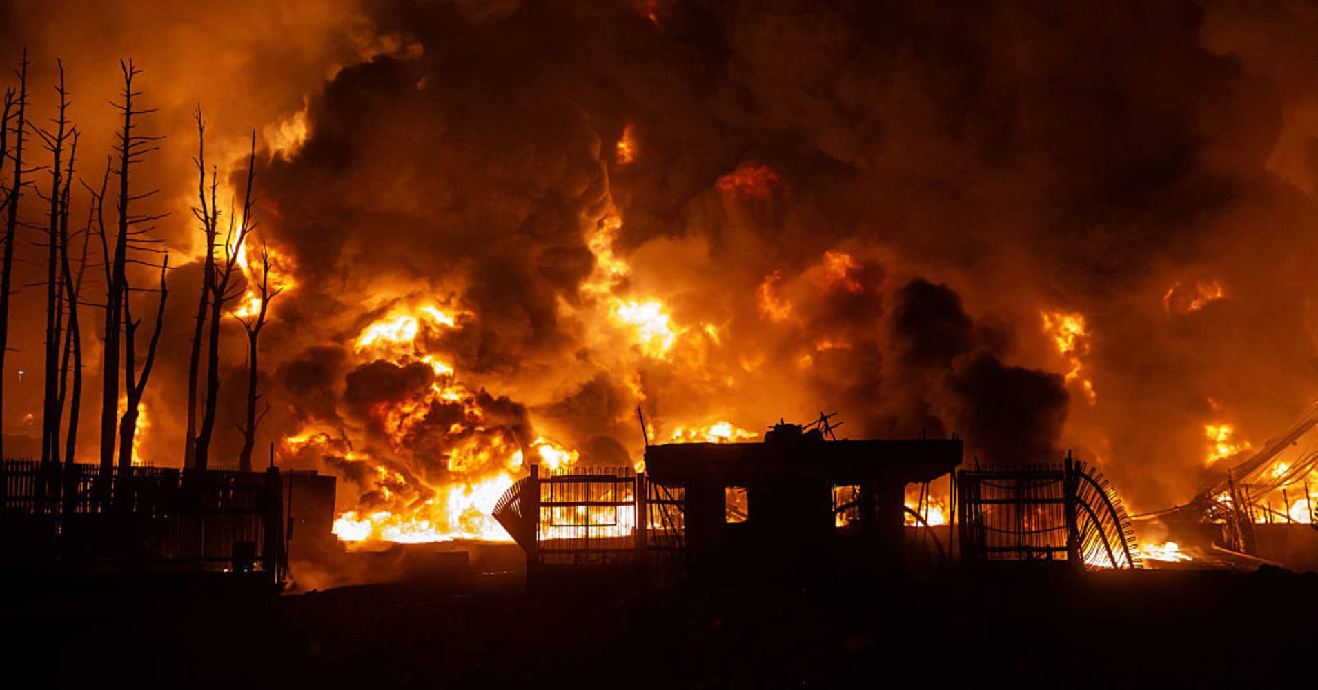 Japan and South Korea Stocks Plunge Over 6% as Oil Prices Surpass $100 Amidst Broader Asia Market Decline
