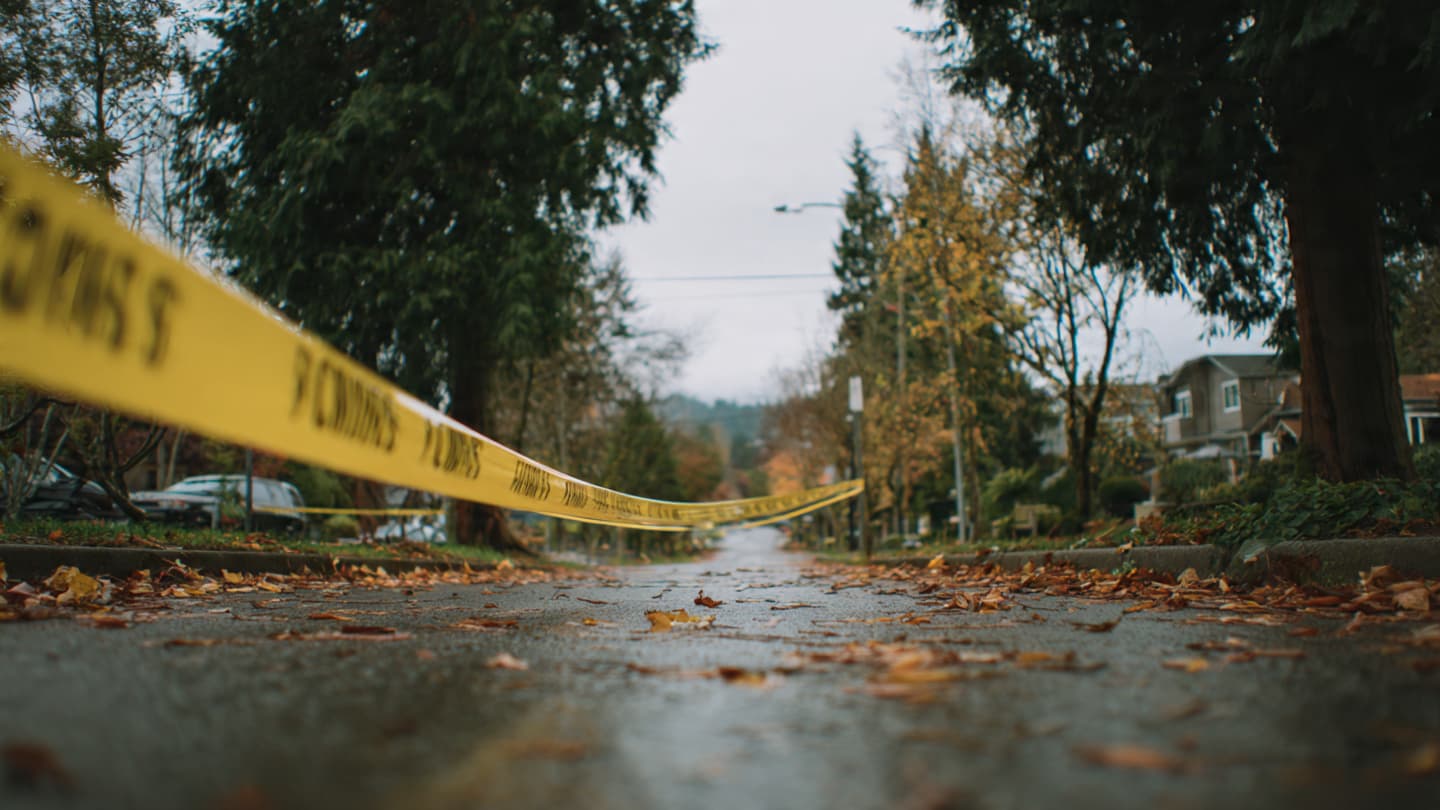 Quand le dernier son résonne dans le quartier : Observer les ombres d'Utrecht