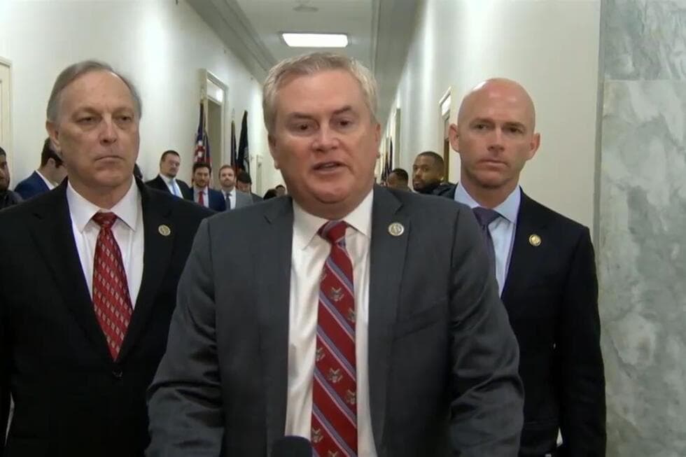 Ghislaine Maxwell Declines to Answer Questions from House Committee, Citing 5th Amendment Rights