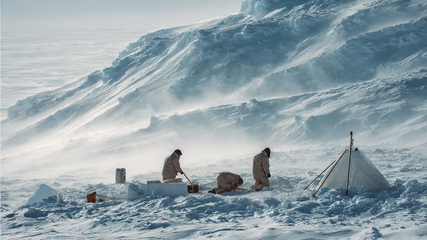 When ice reveals the past, how do old journeys come into focus?