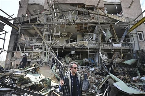 Japan Arranging Talks with Iranian Leader as Middle East Tension Grows