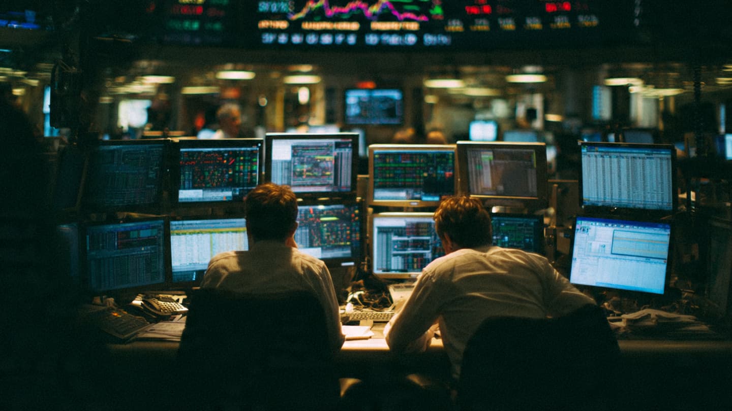 Between Prosperity and Panic: The Fragile Thread of America’s Borrowed Growth
