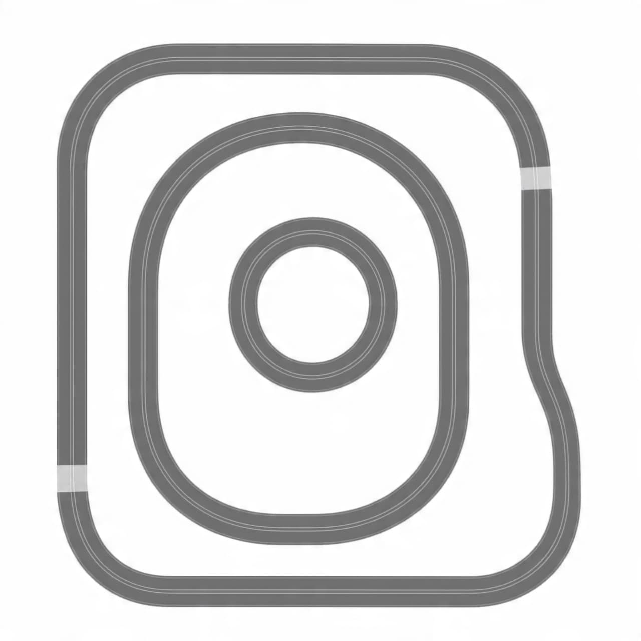 Where Lines on Paper Become Public Talk, A Form Draws Attention: The Curious Case of a Racecourse Design