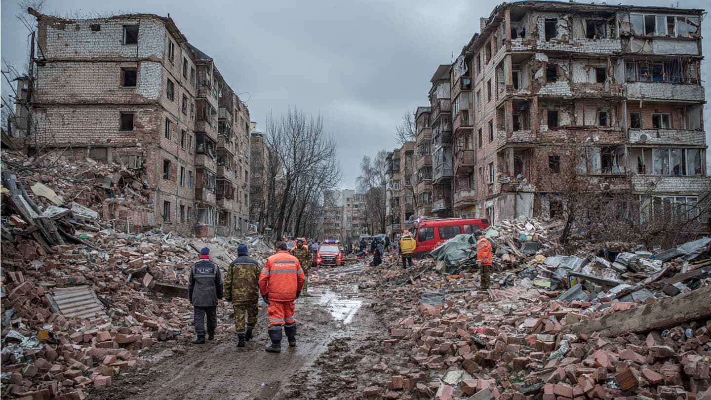 Between Damage and Dialogue: Ukraine, Russia, and the Unfinished Sentence of Peace