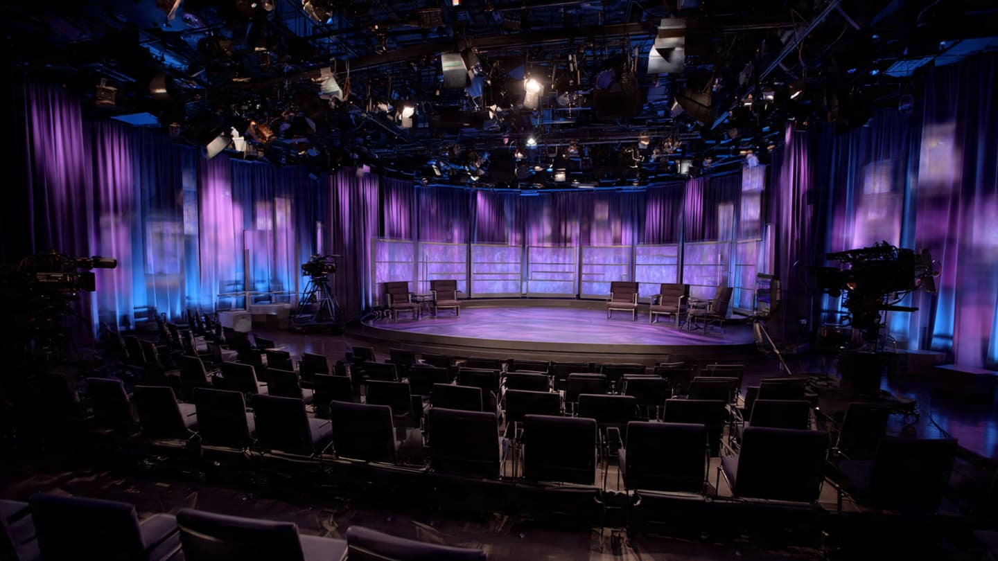Between Monologues and Politics: Reflections on Humor, Power, and Public Exchange
