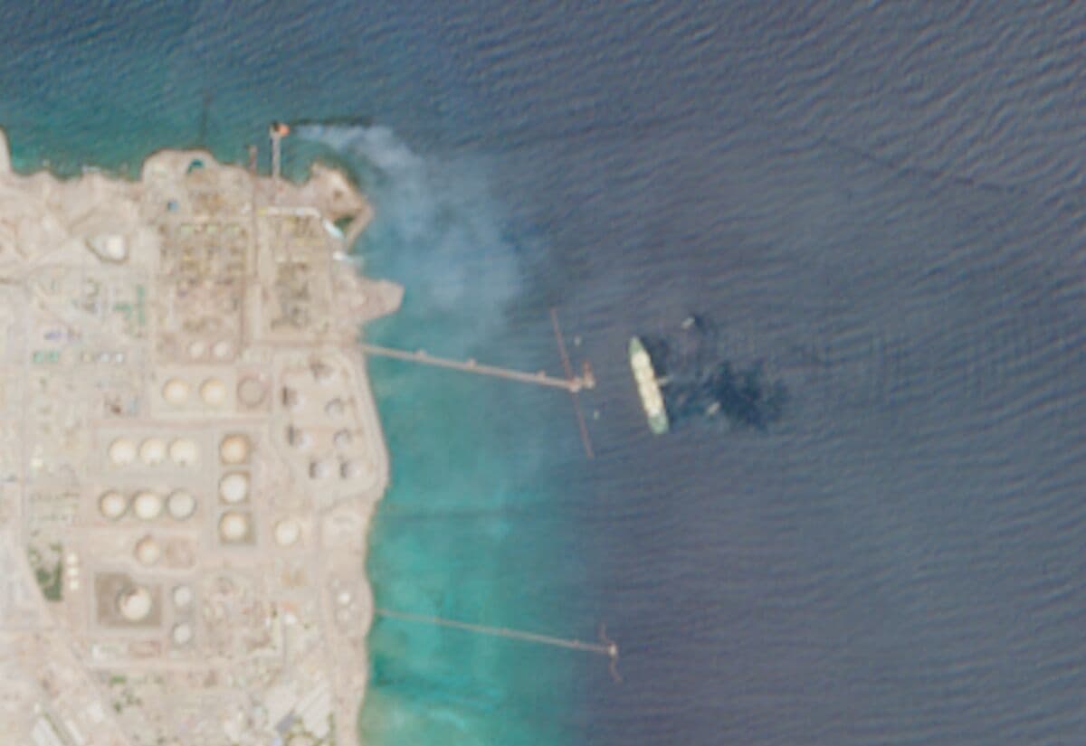 Hormuz Shipping is Increasingly Going Dark