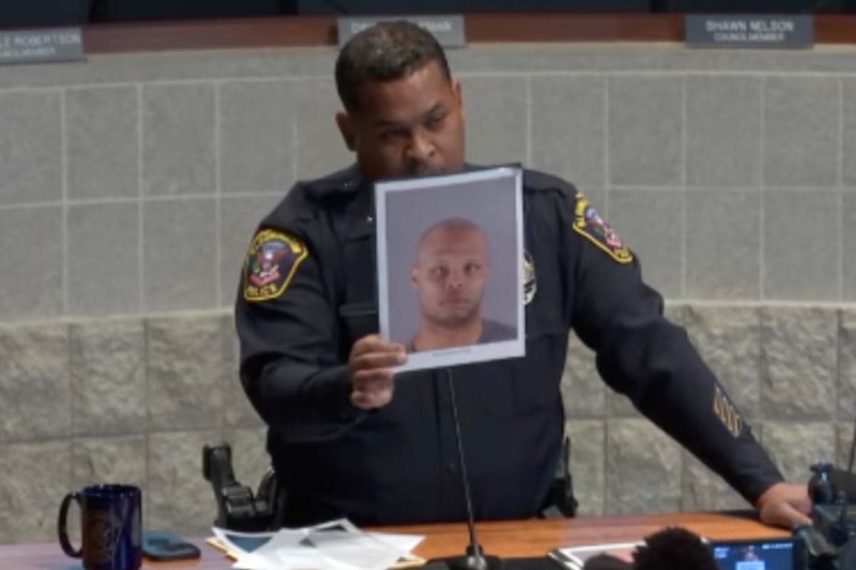 Background Check Reveals Complicated History for ICE Agent Arrested in Prostitution Sting