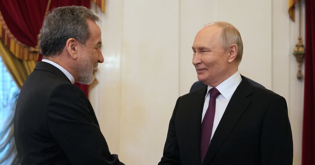 Top Iranian Official Meets Putin in Russia to Discuss the Middle East War